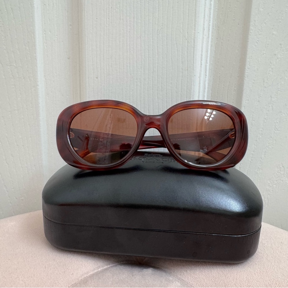 Coach Tabby C Sunglasses in Tortoishell